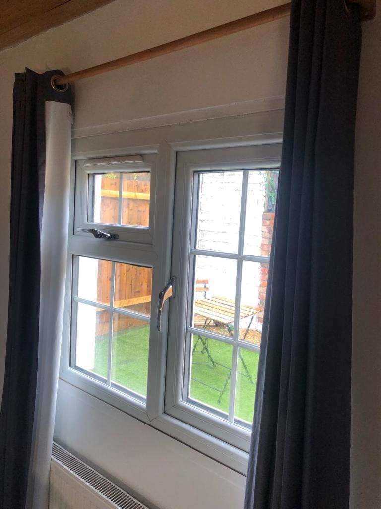 Alpha House Bed & Breakfast Londra